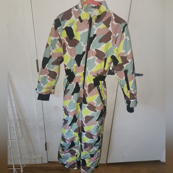 Kids Snow Suit - Picture 2 of 7